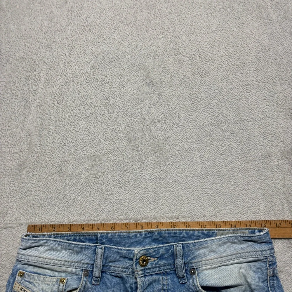 Diesel Larkee Regular Straight Leg Jeans Wash 0827F Denim Mens 31x32 Light Wash